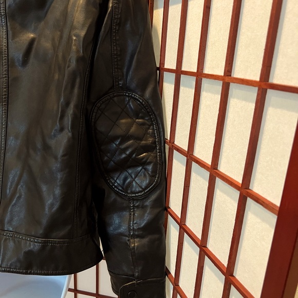 Faux Leather Woman’s Jacket - Picture 6 of 9